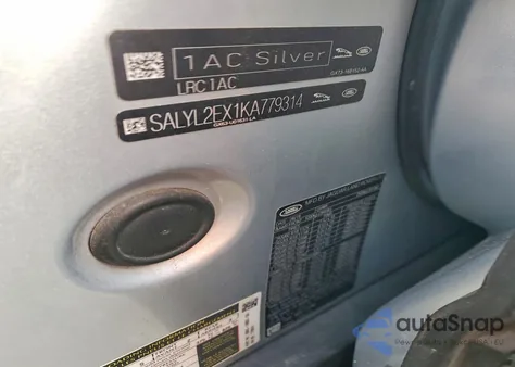 2019 Land Rover Range Rover Velar R-Dynamic Se z USA, uszkodzony, nr VIN SALYL2EX1KA779314